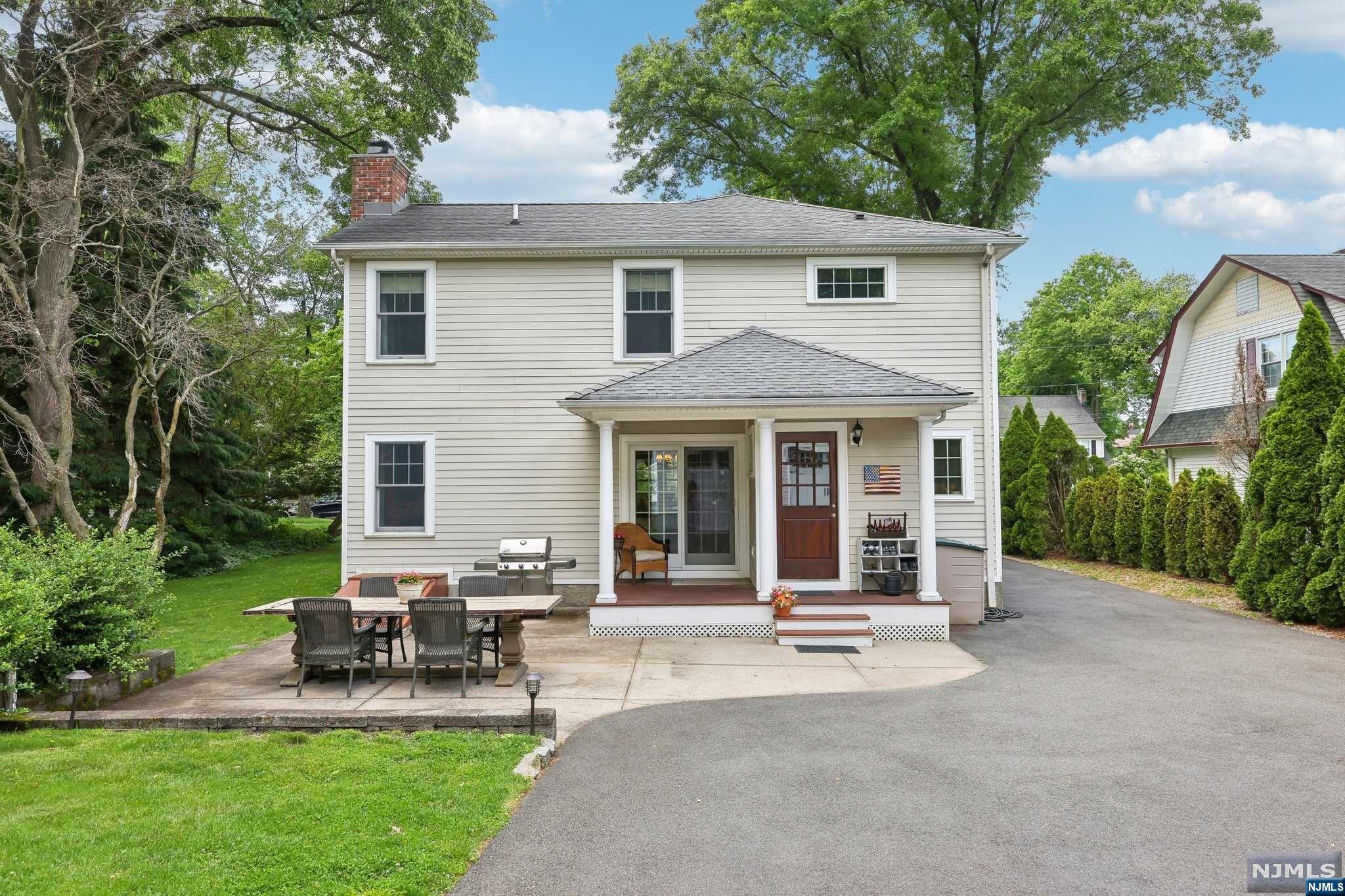 135 John Street