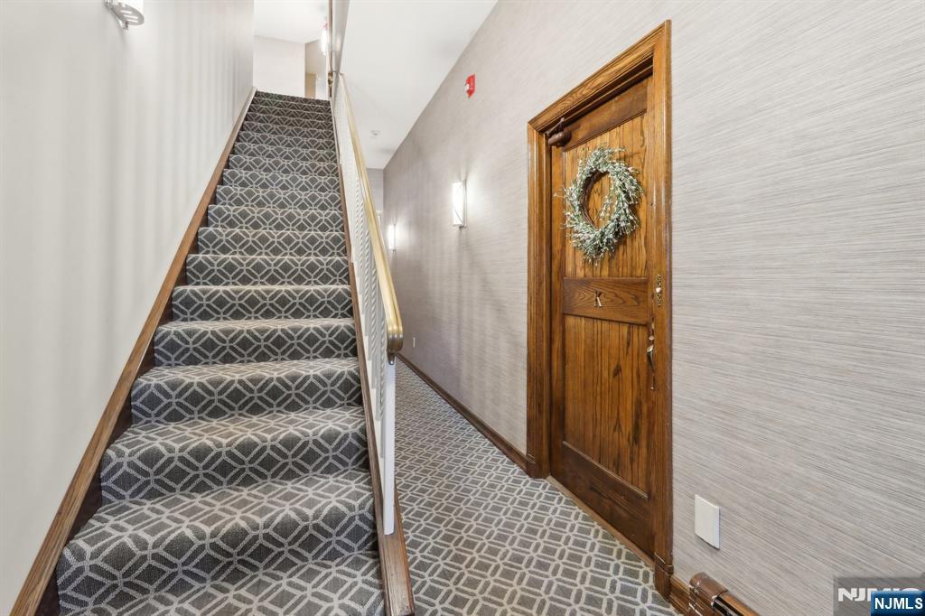 140 Bellair