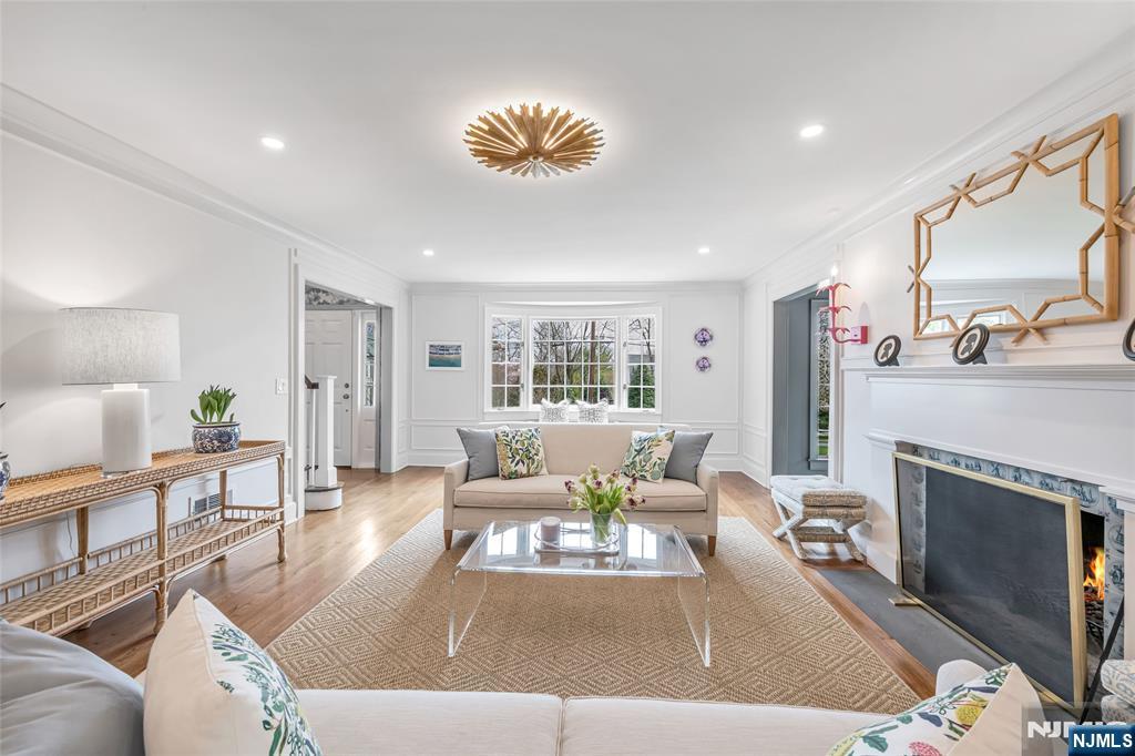 24 Murray Avenue
