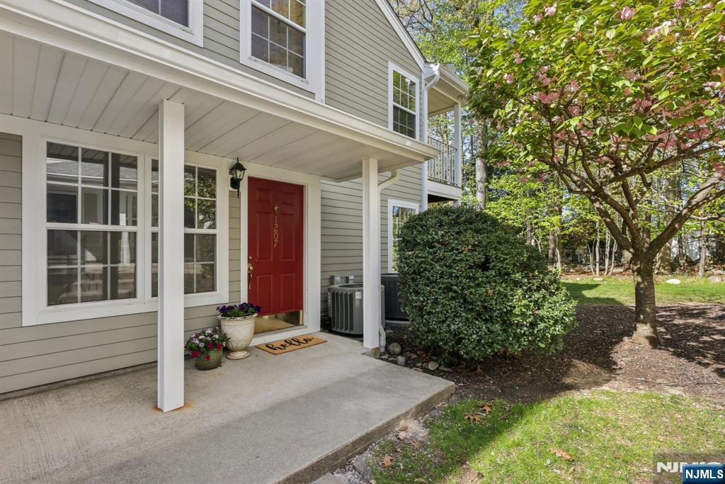 1207 Richmond Road