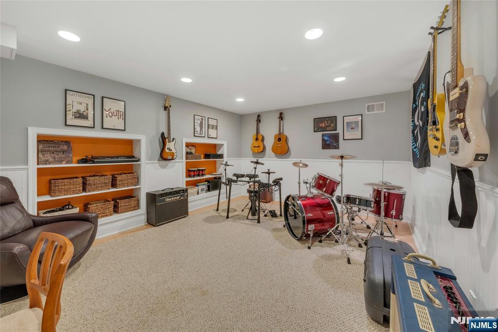 52 Kenmore Place