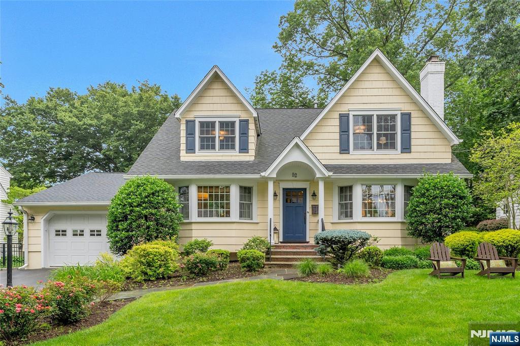 52 Kenmore Place