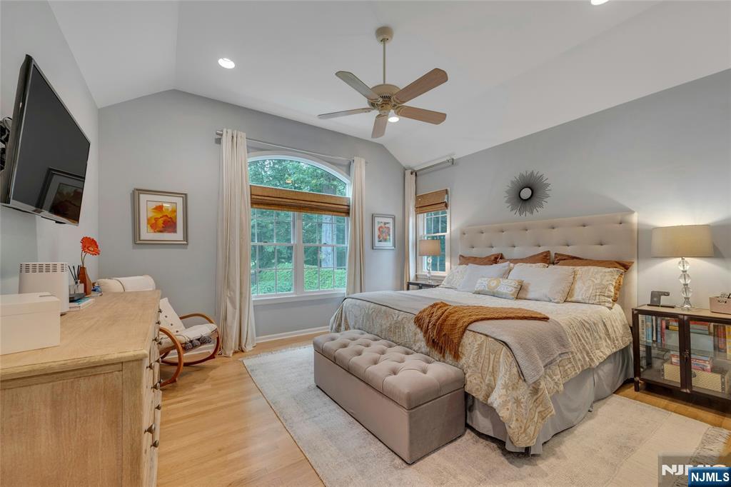 52 Kenmore Place