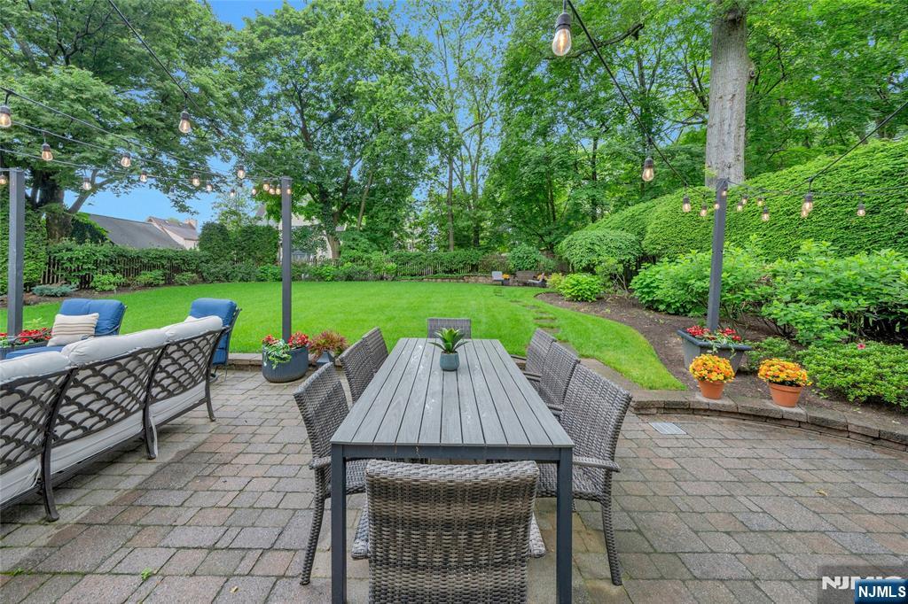 52 Kenmore Place
