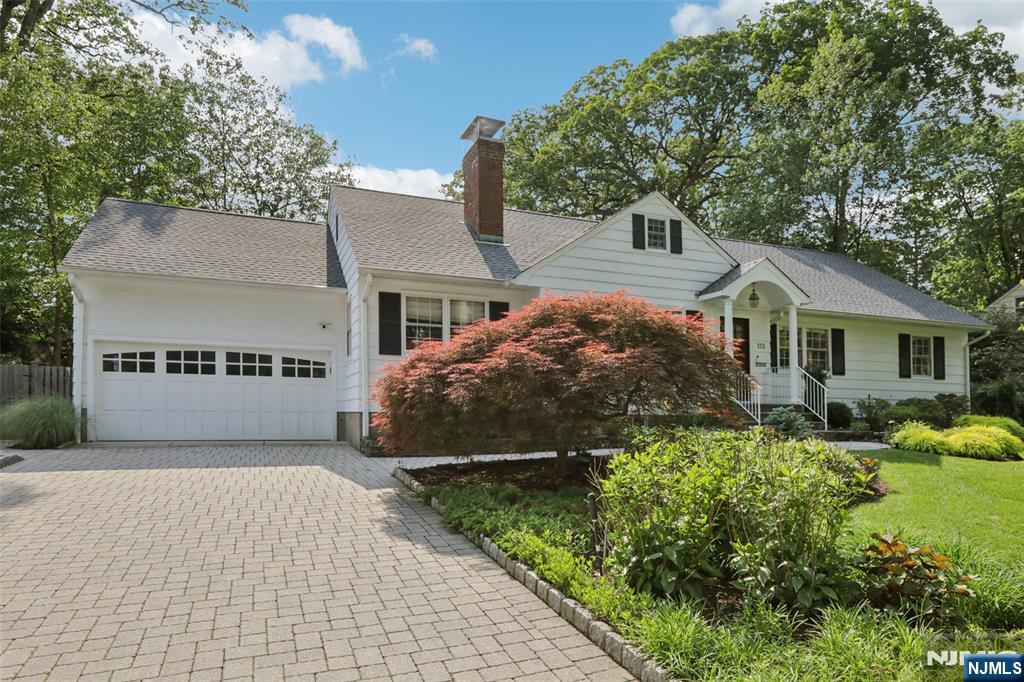 133 Foster Terrace