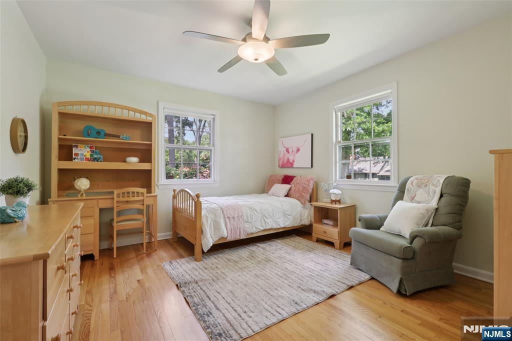 133 Foster Terrace