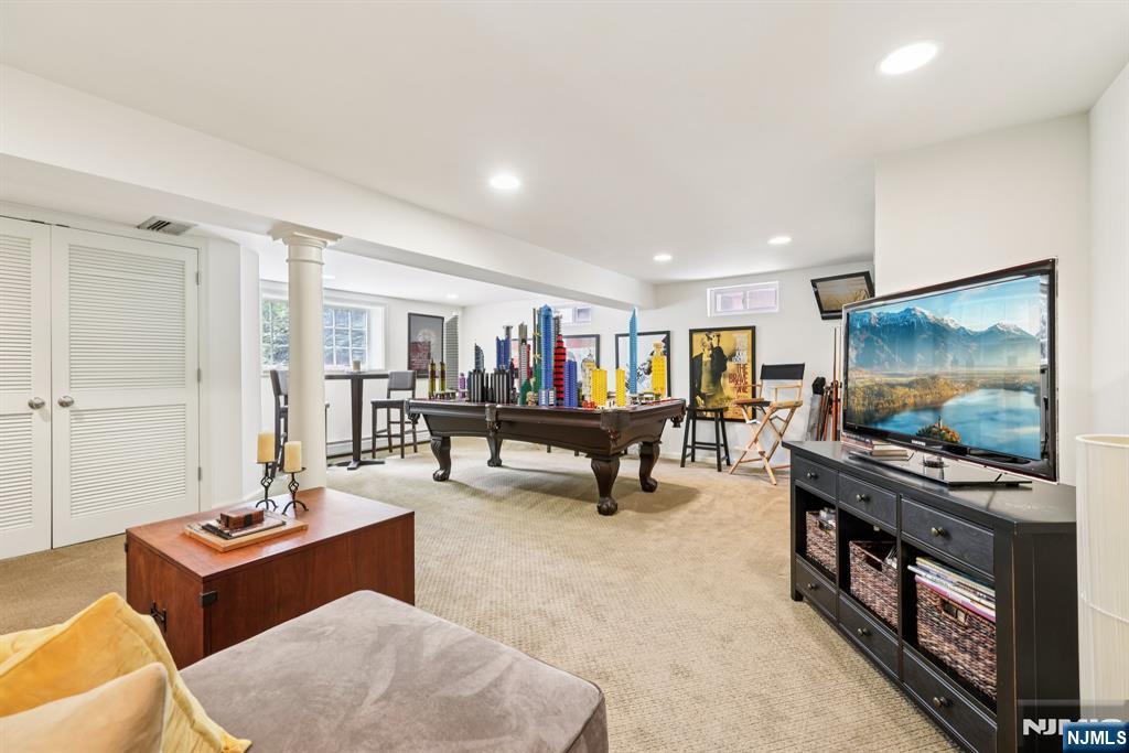 268 Iris Court