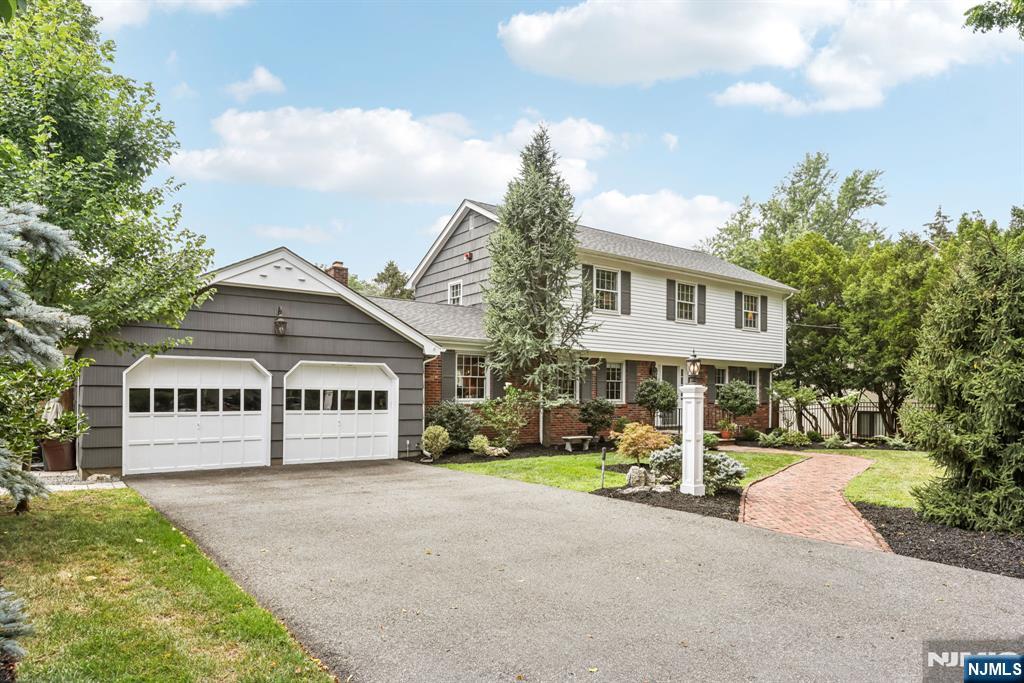 268 Iris Court