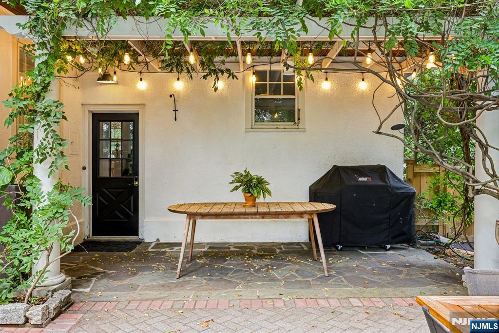 626 Wyndemere Avenue