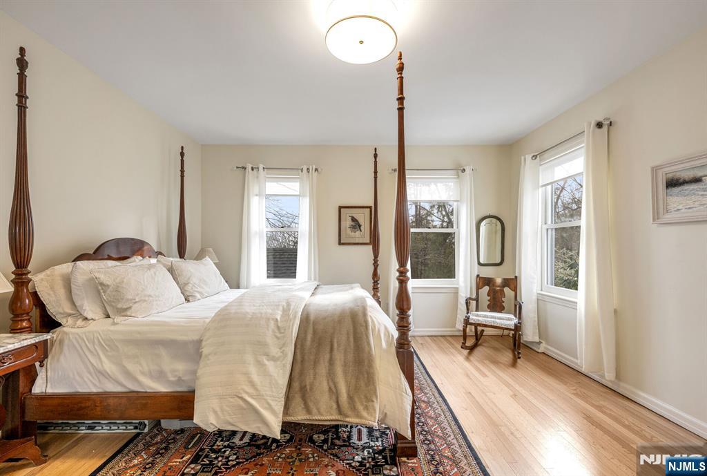 22 Knollwood Drive