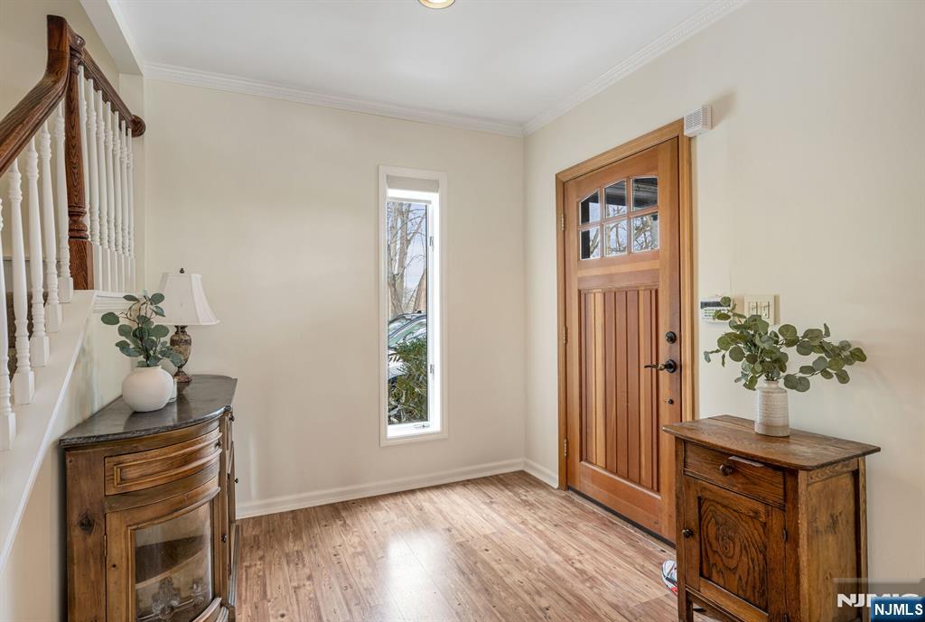22 Knollwood Drive