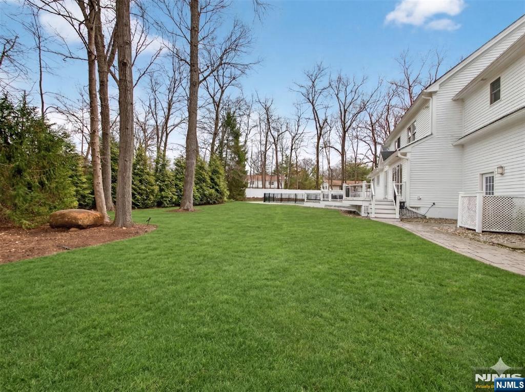 381 Lawrence Court
