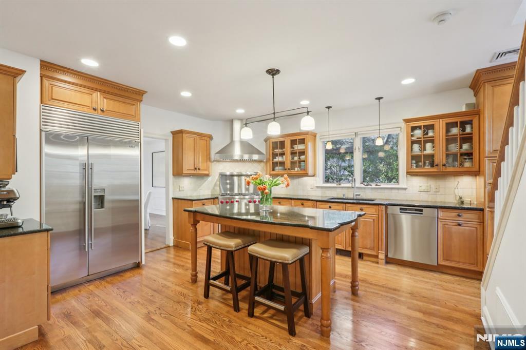 215 Beechwood Road