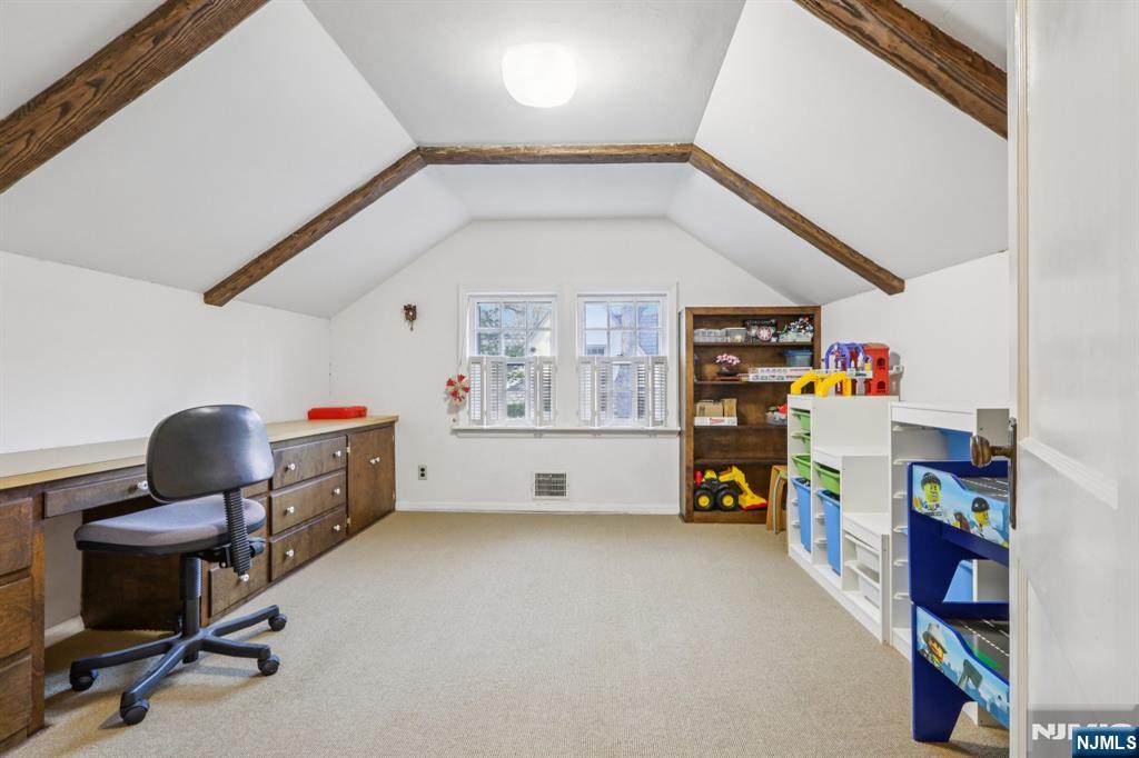 215 Beechwood Road