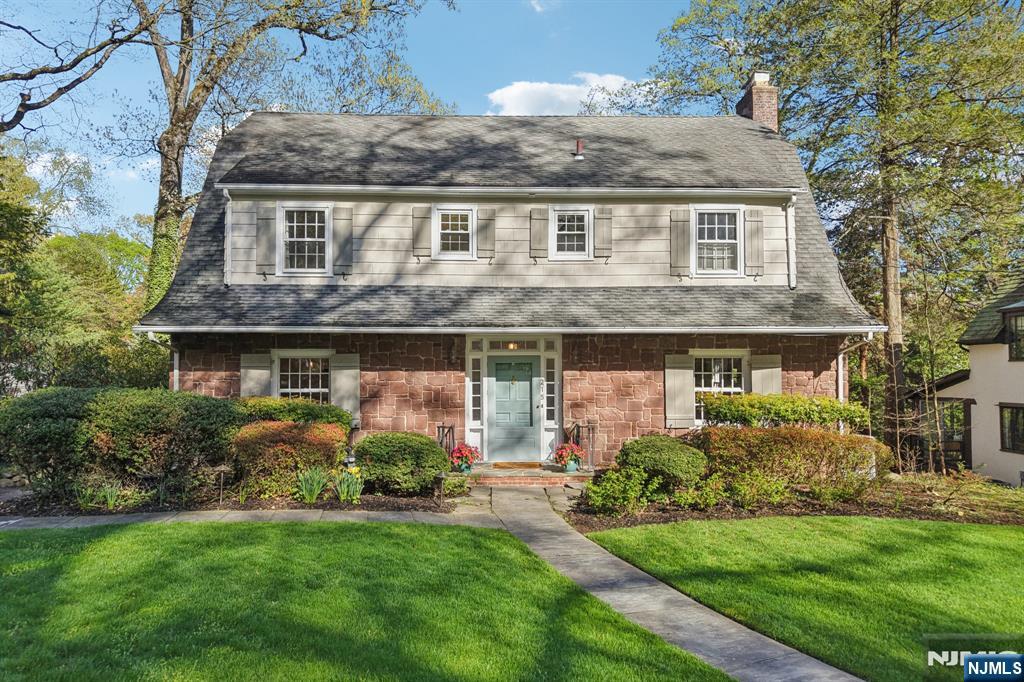 215 Beechwood Road