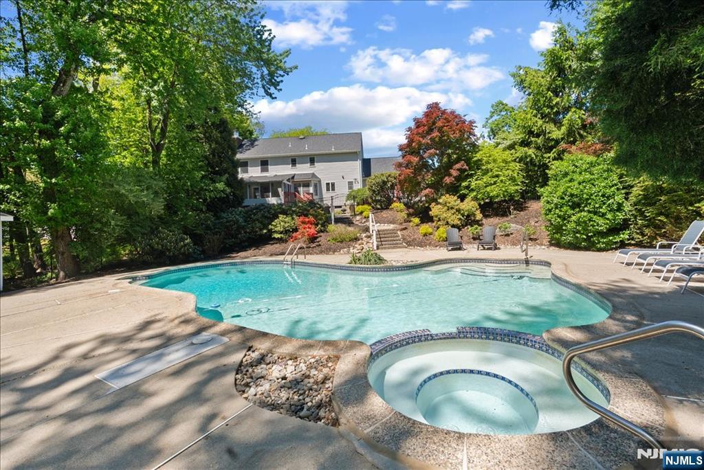 74 Van Blarcom Lane