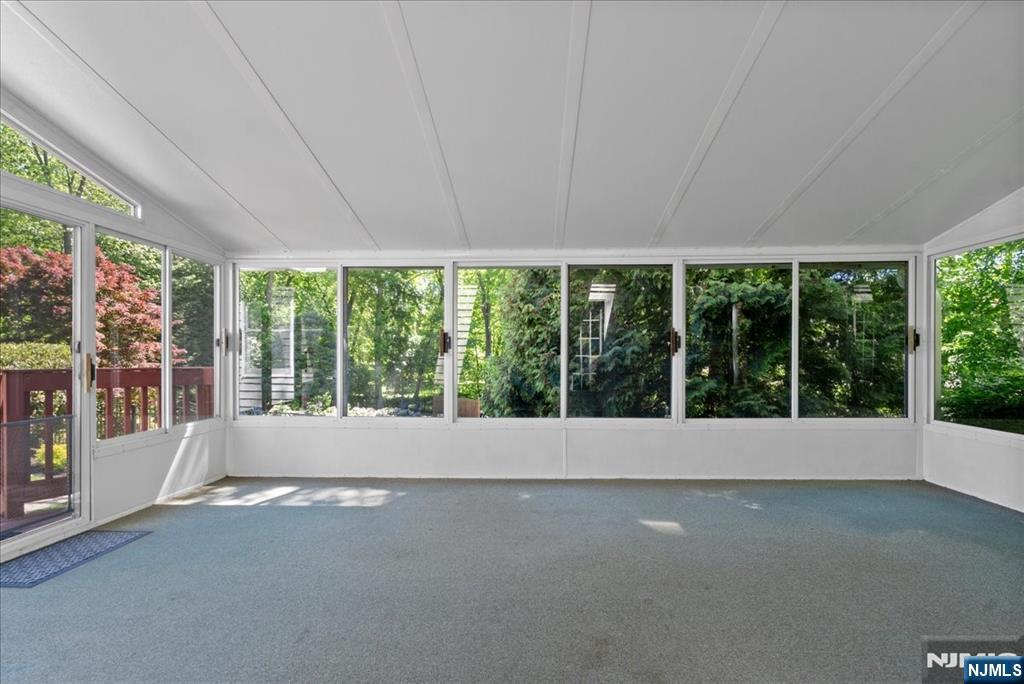 74 Van Blarcom Lane