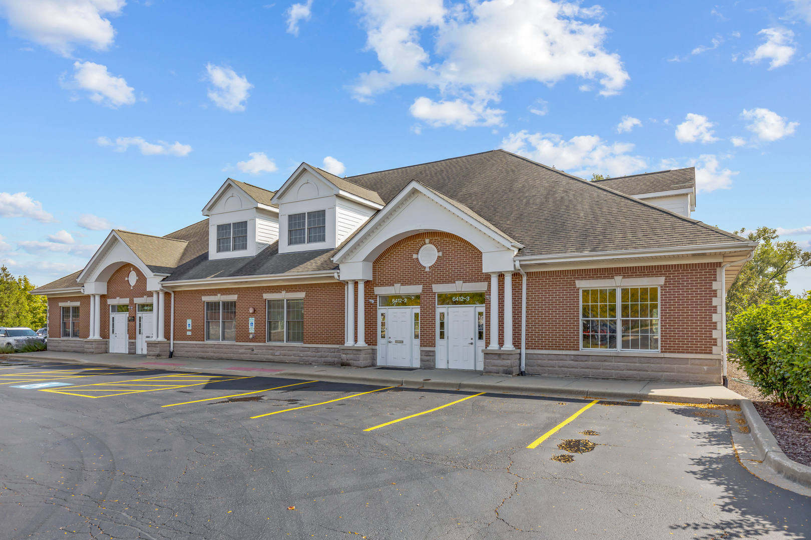 6412 Joliet Road Unit: 3