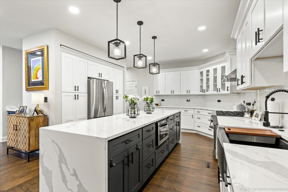4104 Spyglass Circle