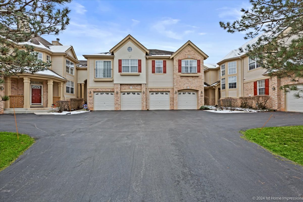 4104 Spyglass Circle