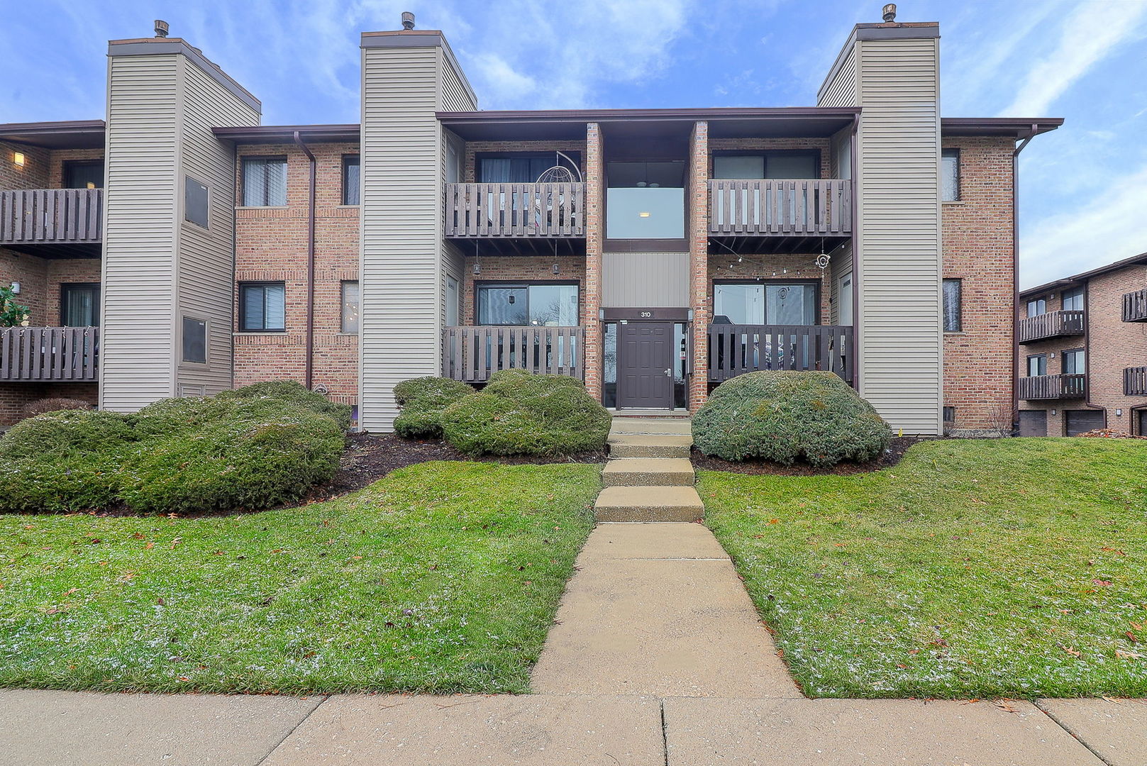 310 Sheridan Drive Unit: 1C