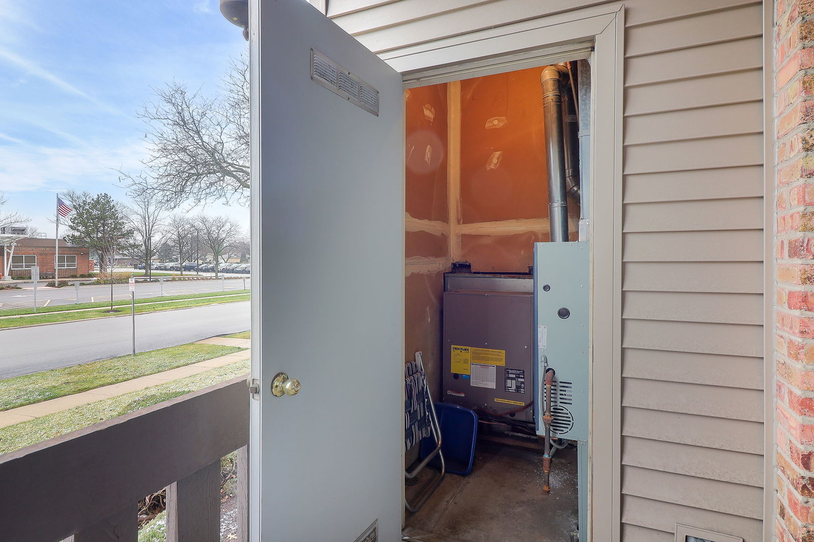 310 Sheridan Drive Unit: 1C