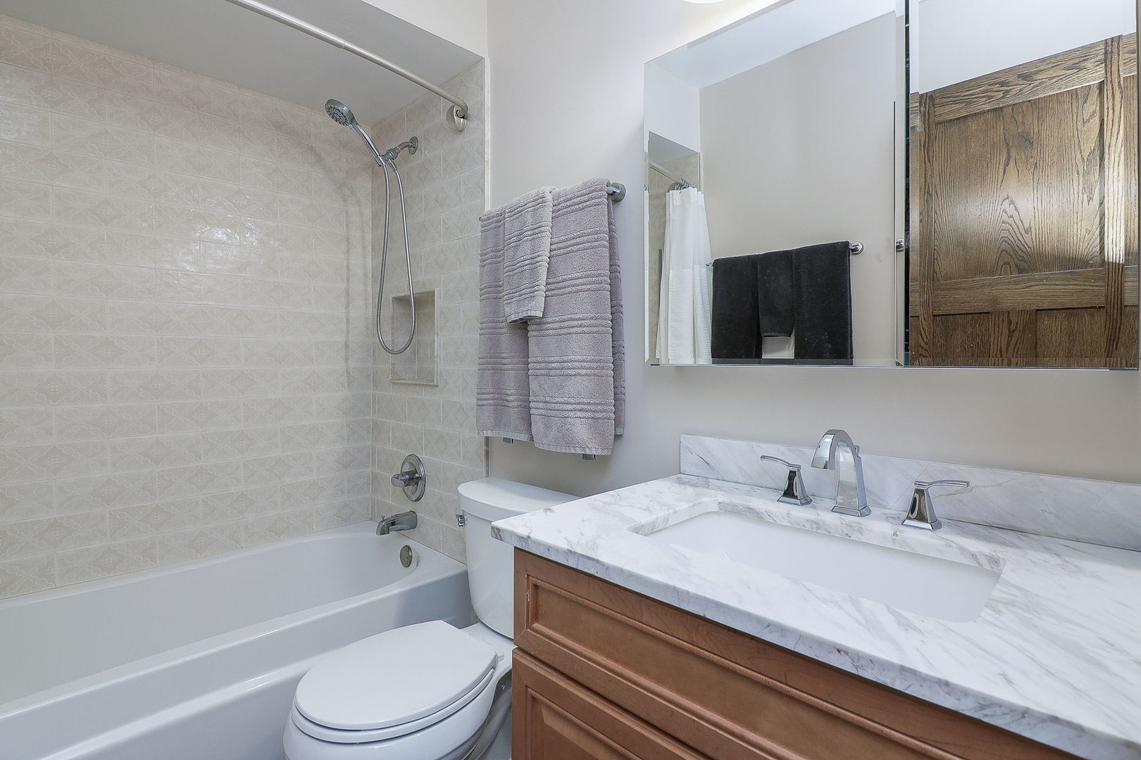 310 Sheridan Drive Unit: 1C