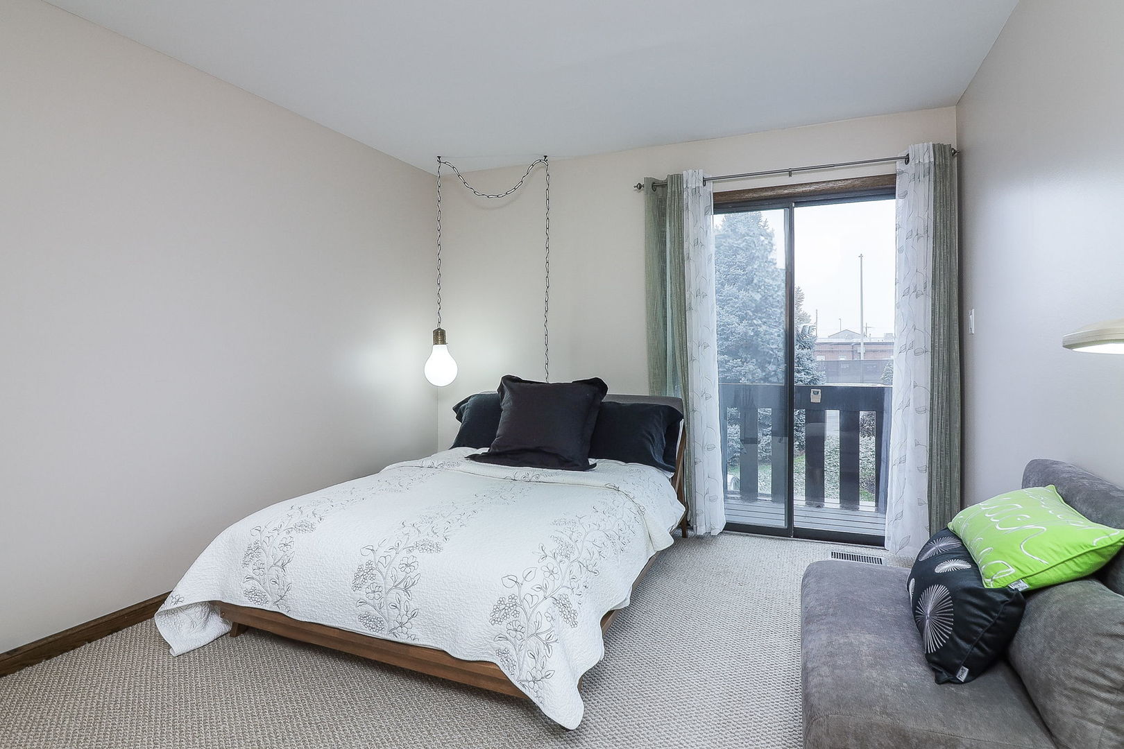 310 Sheridan Drive Unit: 1C