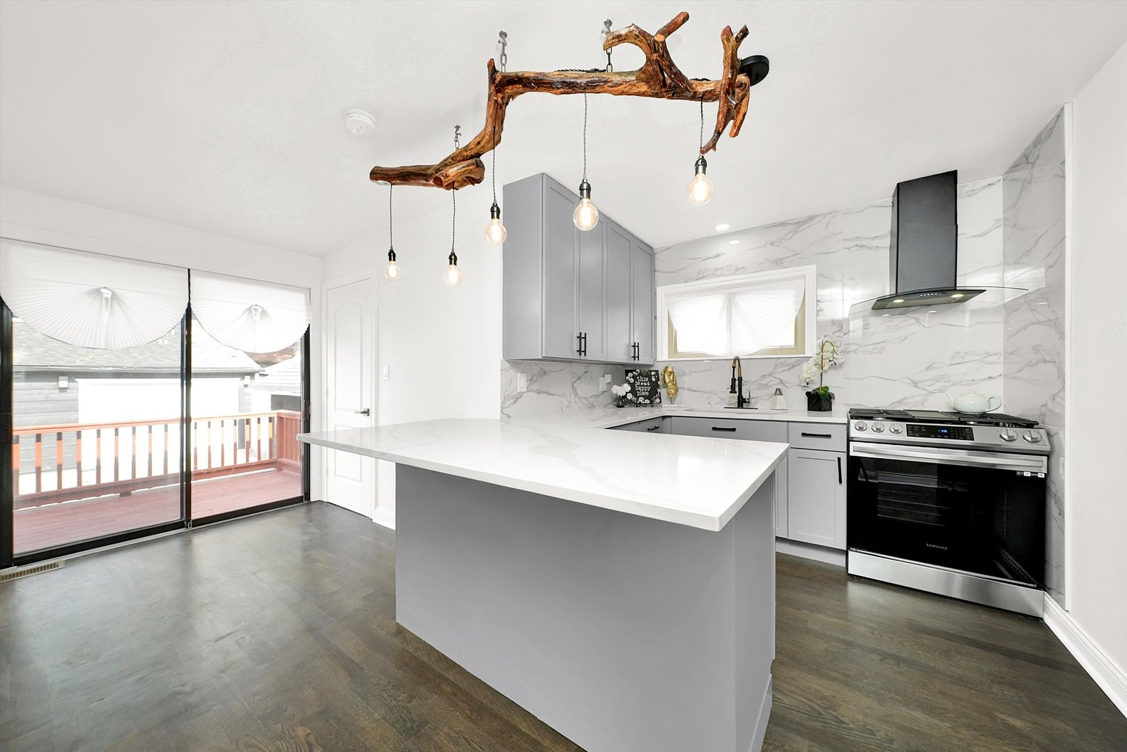 3414 W 116TH Place