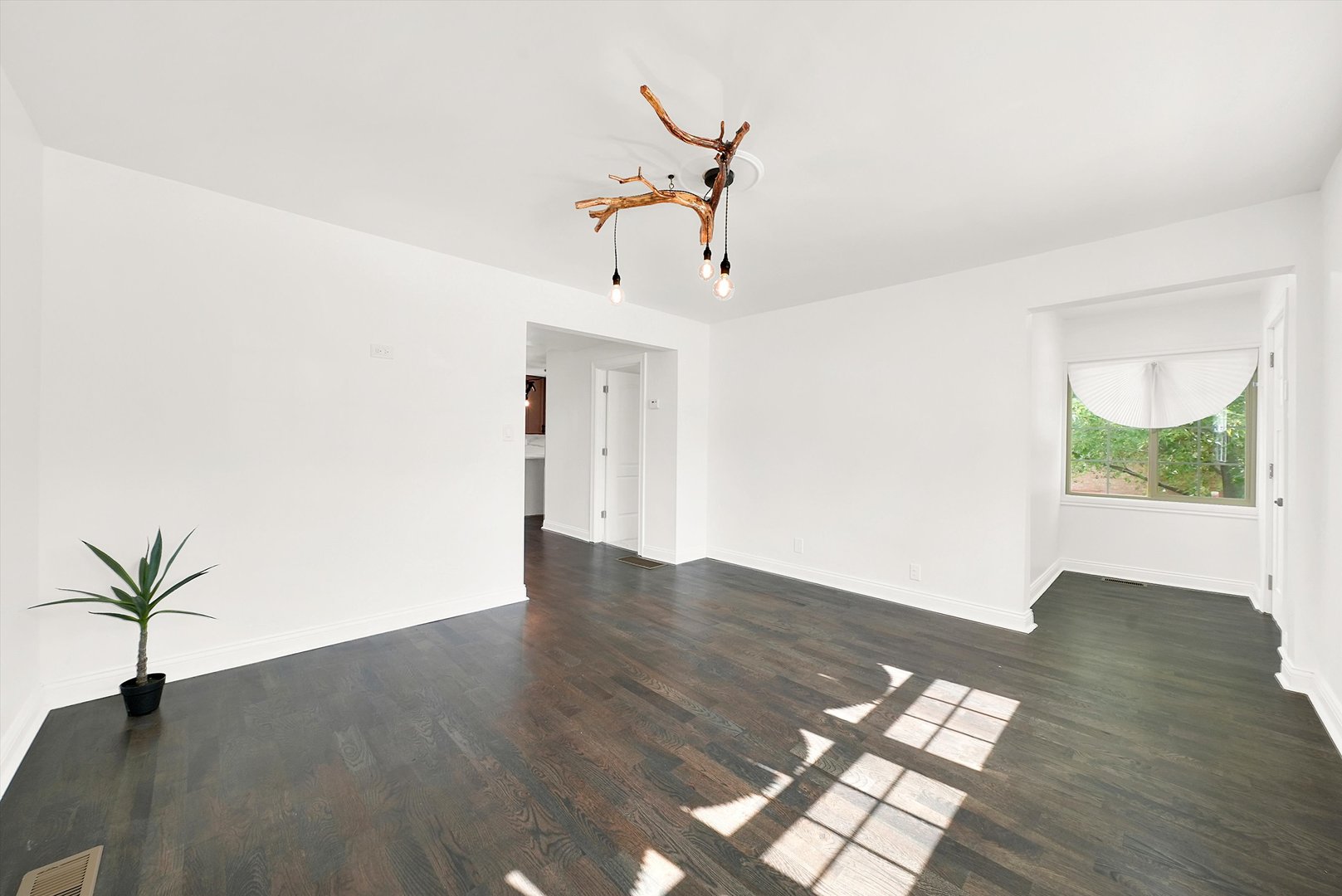 3414 W 116TH Place