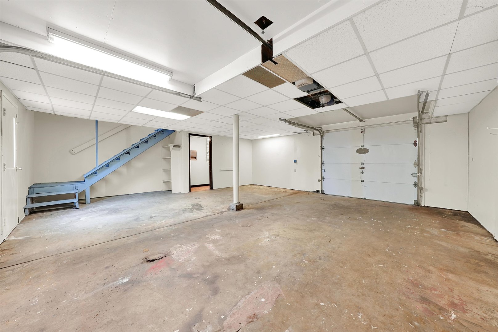 3414 W 116TH Place