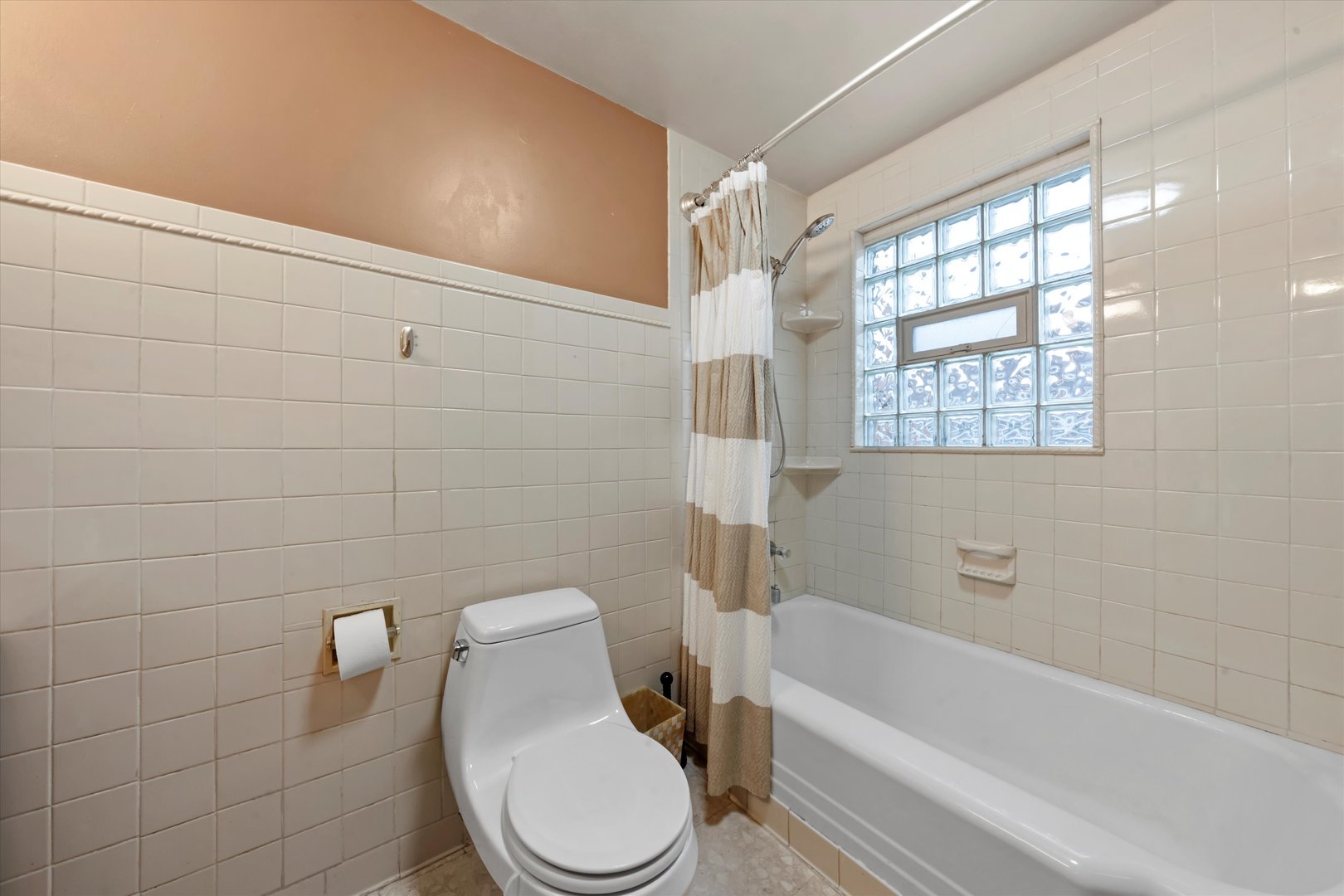 2753 W 84th Street