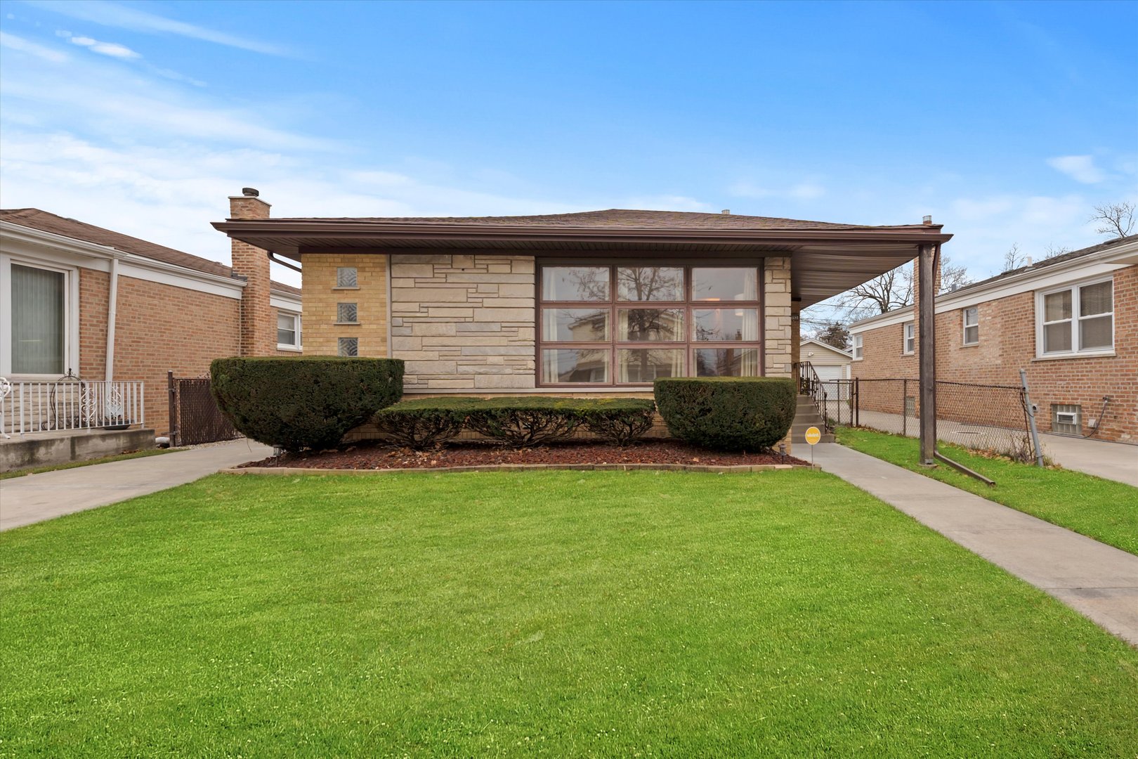 2753 W 84th Street