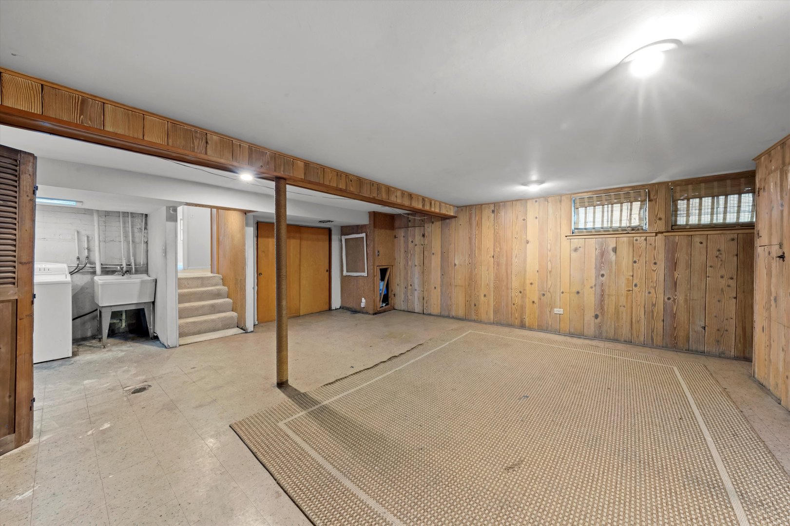 2753 W 84th Street