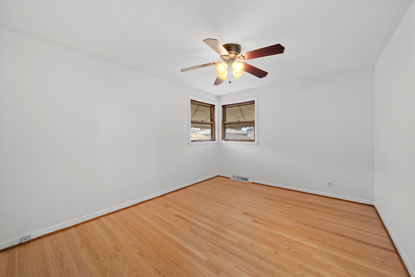 2753 W 84th Street