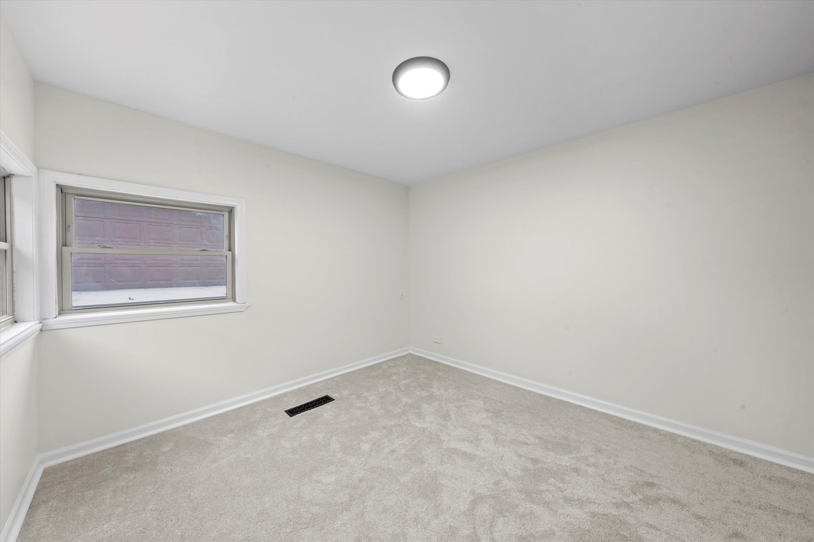 2753 W 84th Street