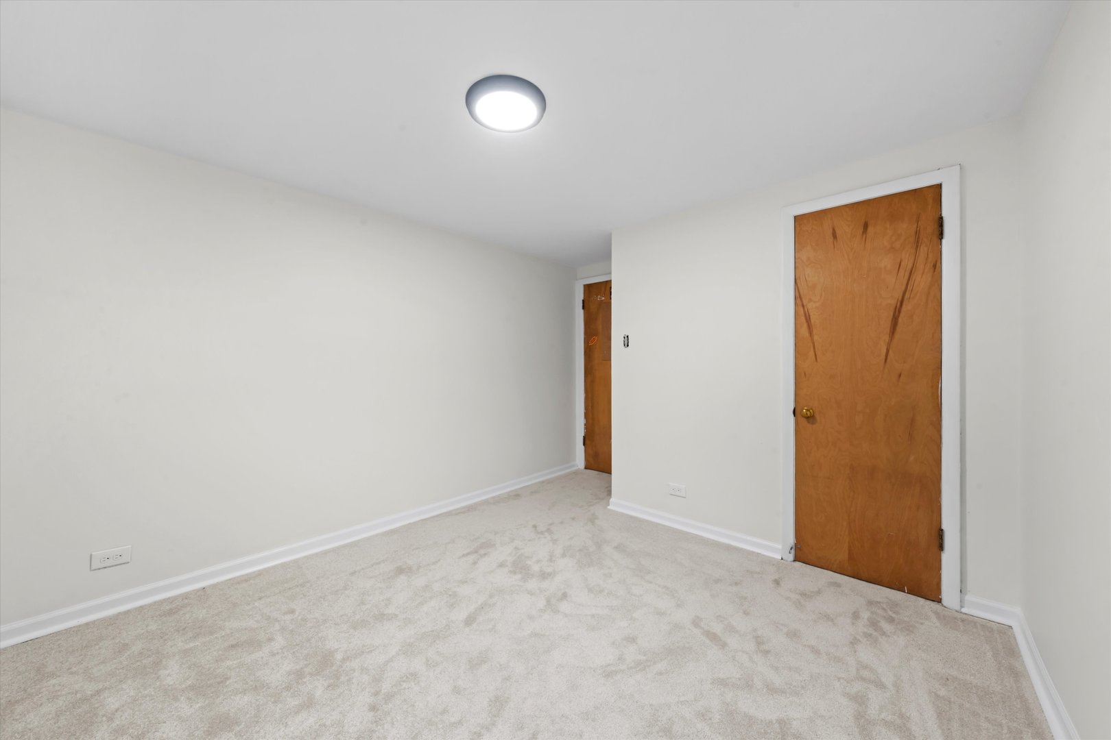 2753 W 84th Street