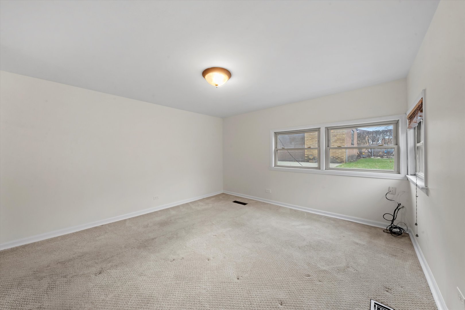 2753 W 84th Street