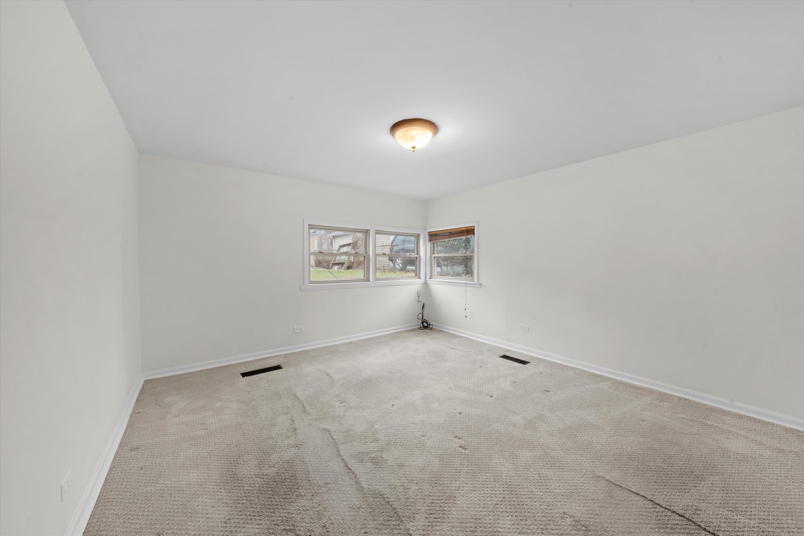 2753 W 84th Street