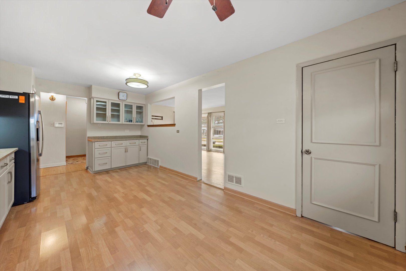 2753 W 84th Street