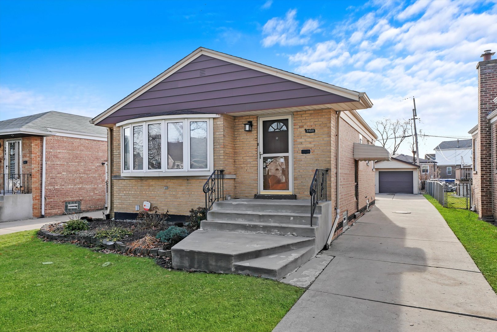 3909 W 107th Street