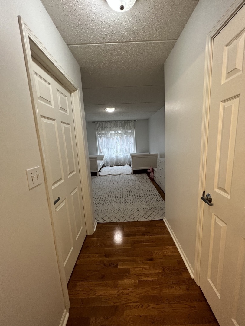 390 S Western Avenue Unit: 401