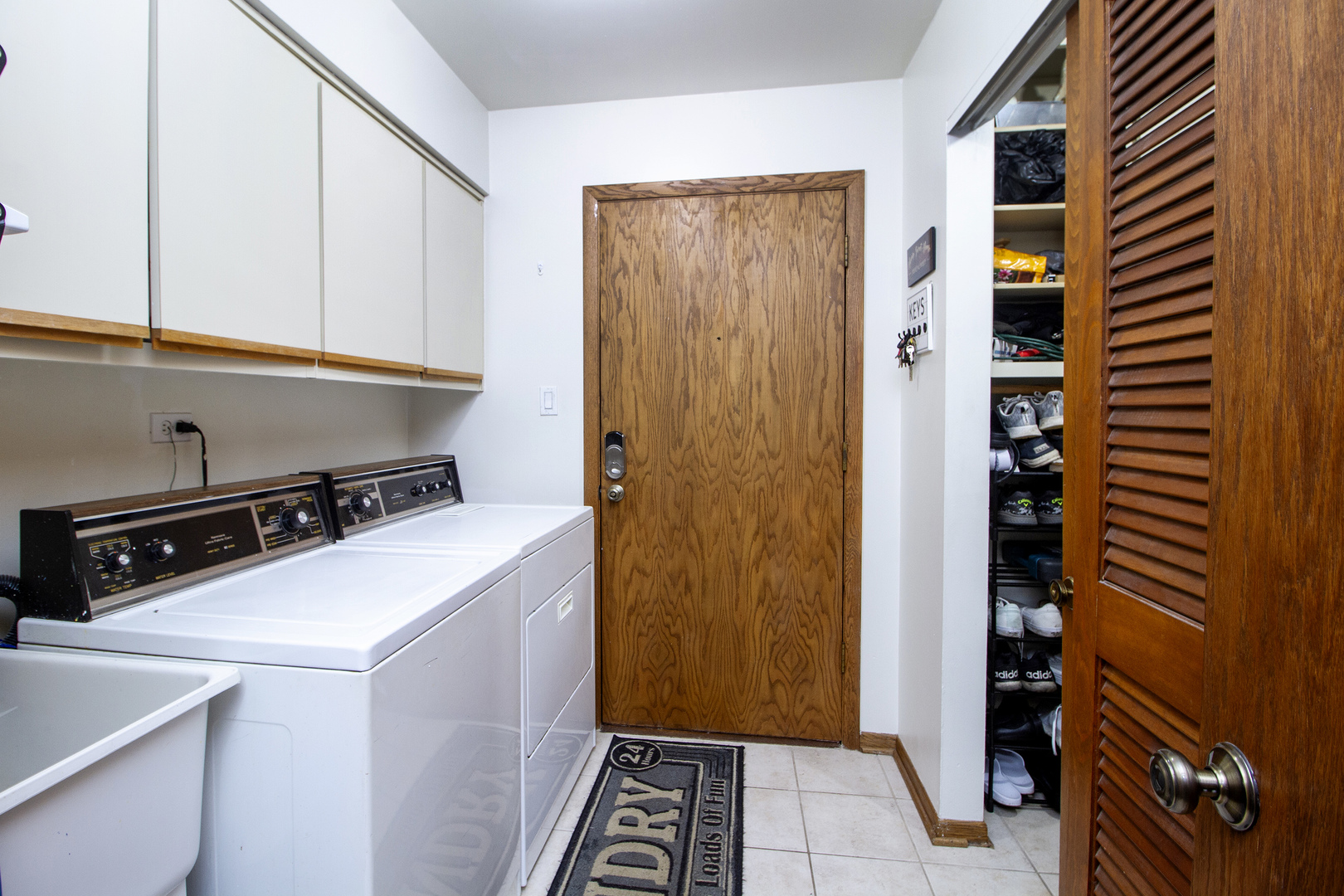 7436 W 153rd Street Unit: 3