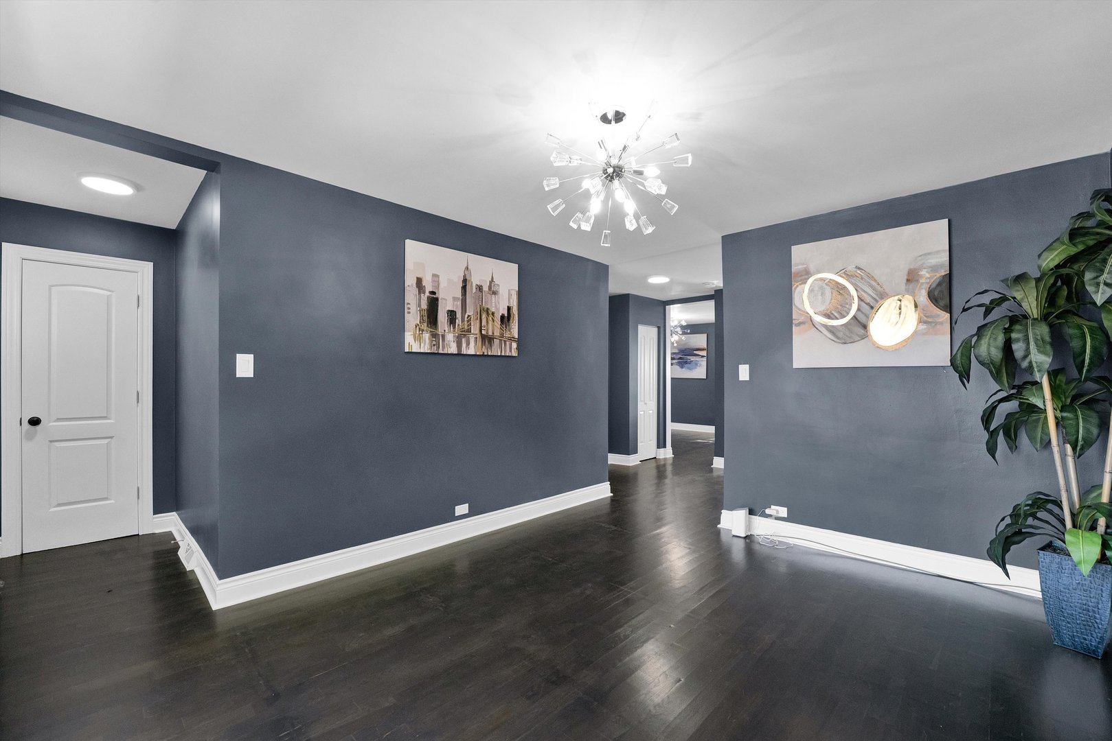 3541 W 74th Street