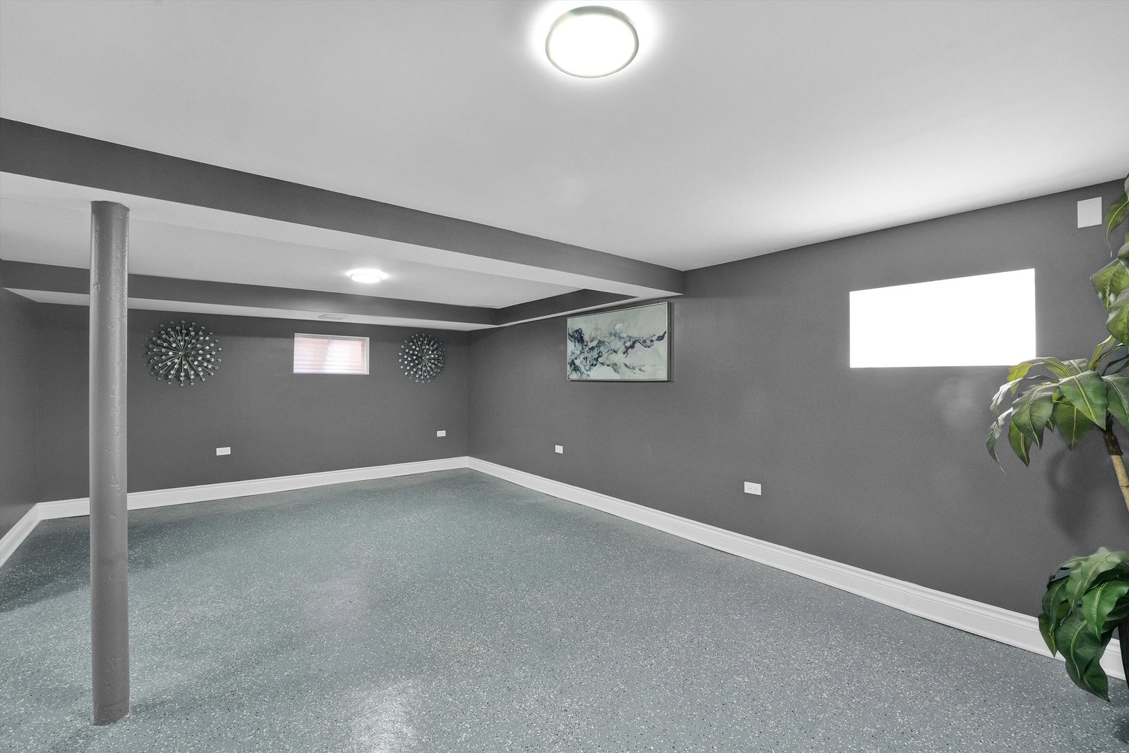3541 W 74th Street