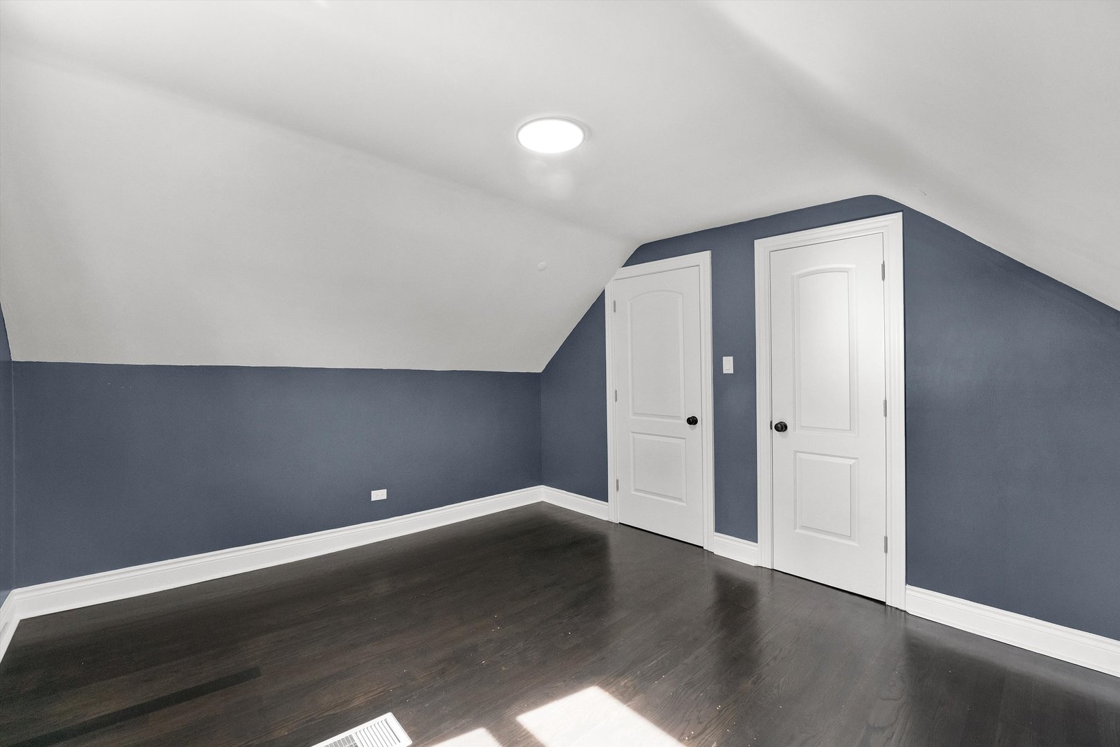 3541 W 74th Street