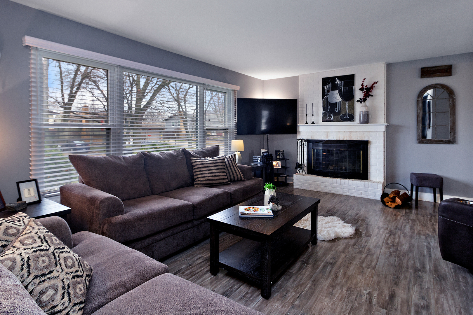 6031 Forestview Drive