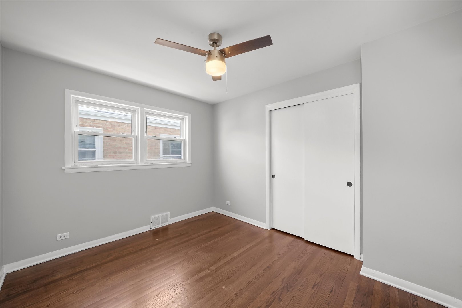 3930 W 84th Place