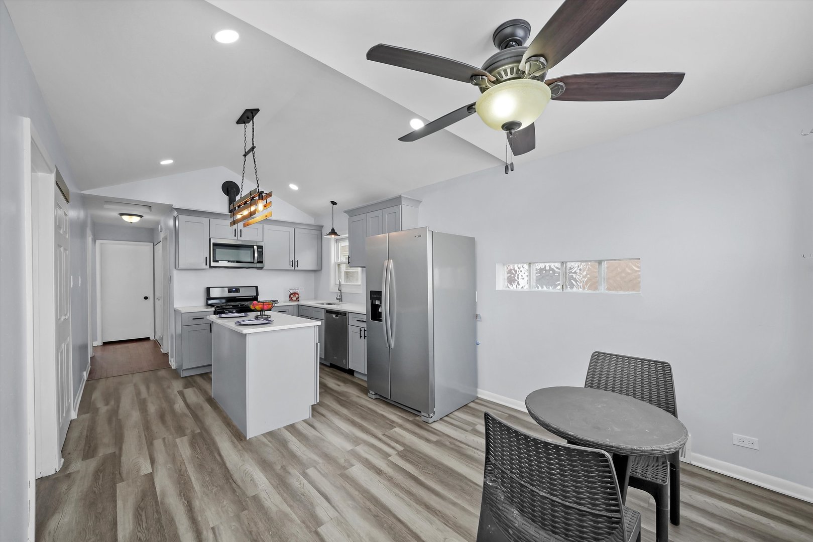 3930 W 84th Place