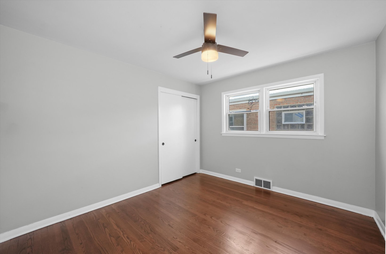 3930 W 84th Place